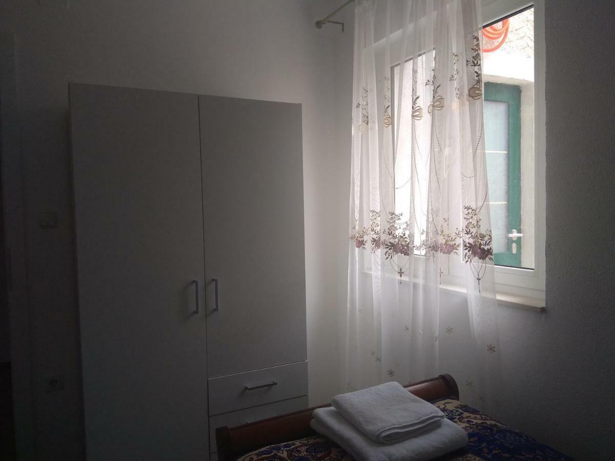 Apartmani Alma Skradin Exteriér fotografie